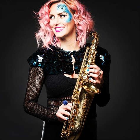 About Sister Sax. Female vocals and sax. Saxophonists & singer。